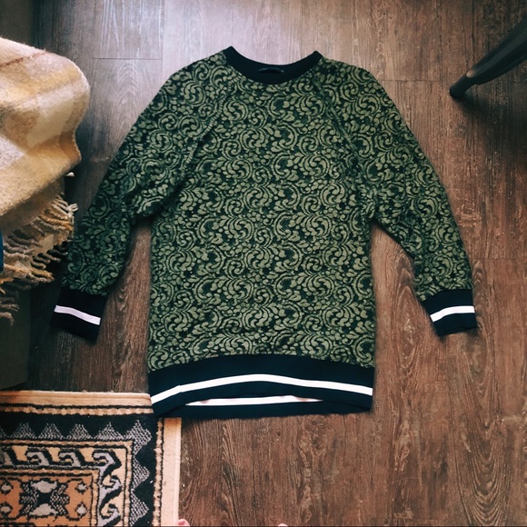 Zara lace sweatshirt - Picture 1 of 4